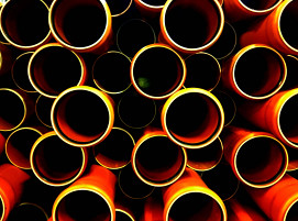 pipes-2775809 _1__Bild von Cyrusthevirus auf Pixabay