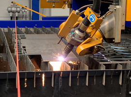 02-Umfangreicher-Modernisierungsprozess-in-rennomiertem-Stahlbaubetrieb