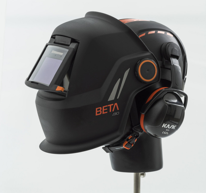 Beta e SH Schweißmasken bieten eine einfache Sicherheitslösung zur Befestigung am Schutzhelm für temporäre Schweißarbeiten. - © Kemppi