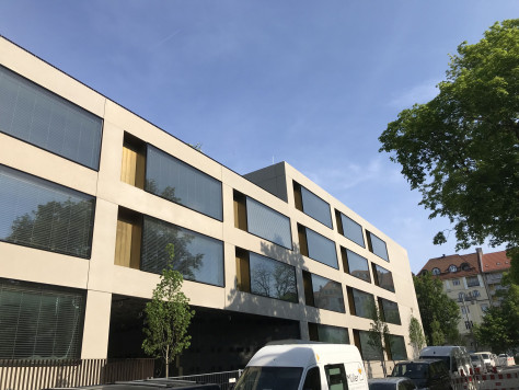 CC-Fassade_Aussenansicht_Schindler_Schindler Fenster _ Fassade