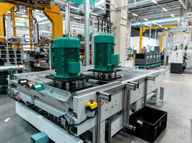 Die TORWEGGE GmbH & Co. KG hat verschiedene Anlagen der Produktions- und Logistikstätte der WILO SE in Dortmund mit moderner Fördertechnik ausgestattet.