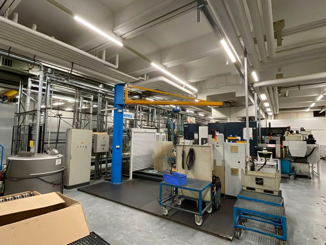 2 FASTEMS-MAKINO Flexible Manufacturing System-1