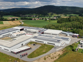 oit Stefan GmbH Wird zukünftig Teil der WITRON-Gruppe: Die im Jahr 2002 gegründete, international tätige Voit Stefan GmbH beschäftigt aktuell gut 80 Mitarbeiter:innen und verarbeitet jährlich auf einer Produktionsfläche von 25.000 m2 zwischen 10.000 und 12.000 Tonnen Stahl.