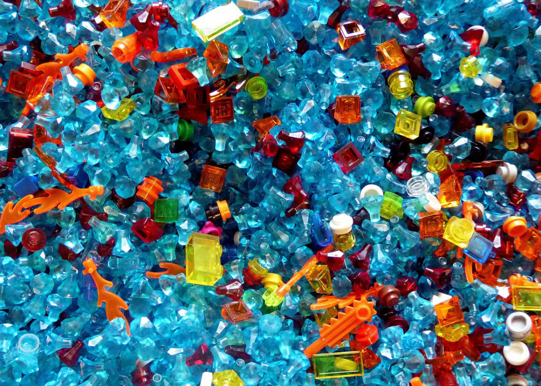 lego-blocks-1649878_1280_Iris Hamelmann_edited
