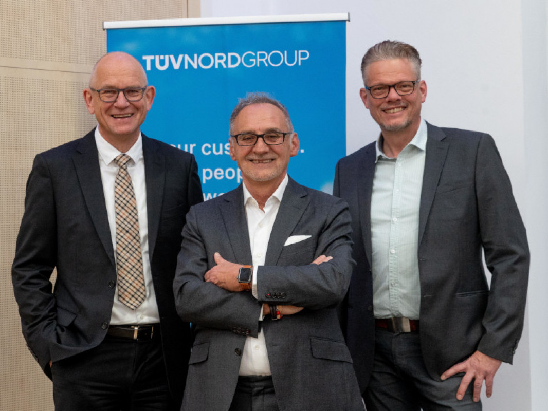 Gruppenfoto_Howard_neu