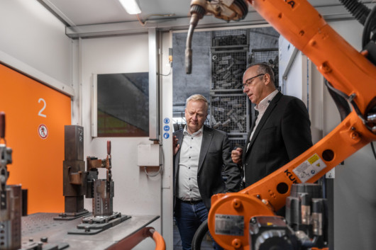 KUKA@Verzinkerei_Sulz_300_dpi_Press _18__WEB