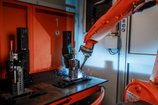 KUKA@Verzinkerei_Sulz_300_dpi_Press _38__WEB