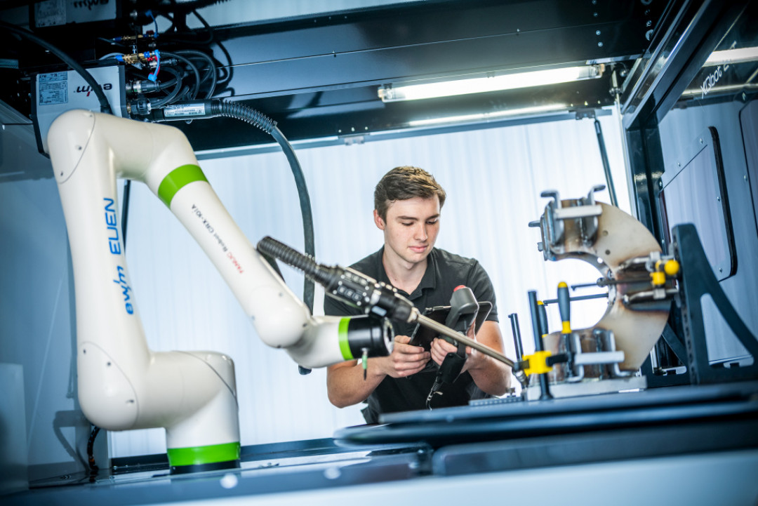 EWM PM Schweißen und~chneiden Bild 2_WEB