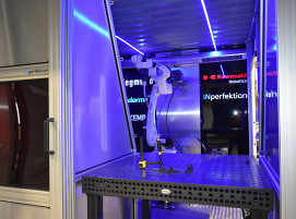 Roboterschweißen aus dem Container RoboCon