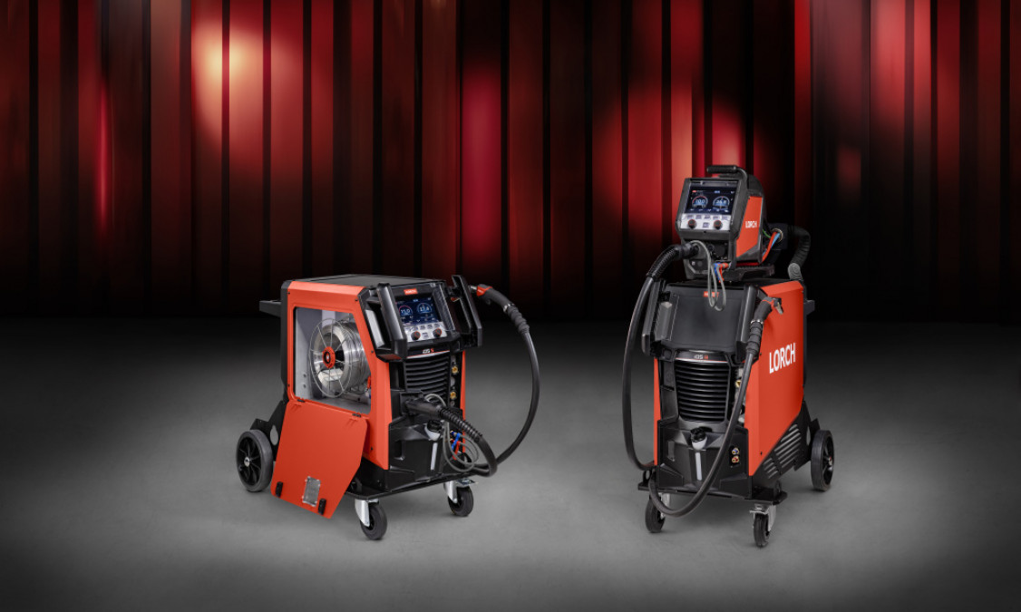 LORCH_iQS_Familienbild_Hintergrund_Korrigiert-2023_WEB