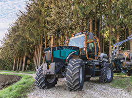 Vollelektrisch mit Range Extender: Für den E-Traktor wurden in enger Zusammenarbeit Komponenten, die auf die Ansprüche eines Traktors abgestimmt sind, entwickelt.