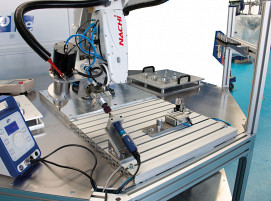 Flexibel kombinierbar und voll automatisiert: ENESKArobotics ermöglicht die vielseitige Bearbeitung von Oberflächen ohne den Einsatz von Fachkräften.