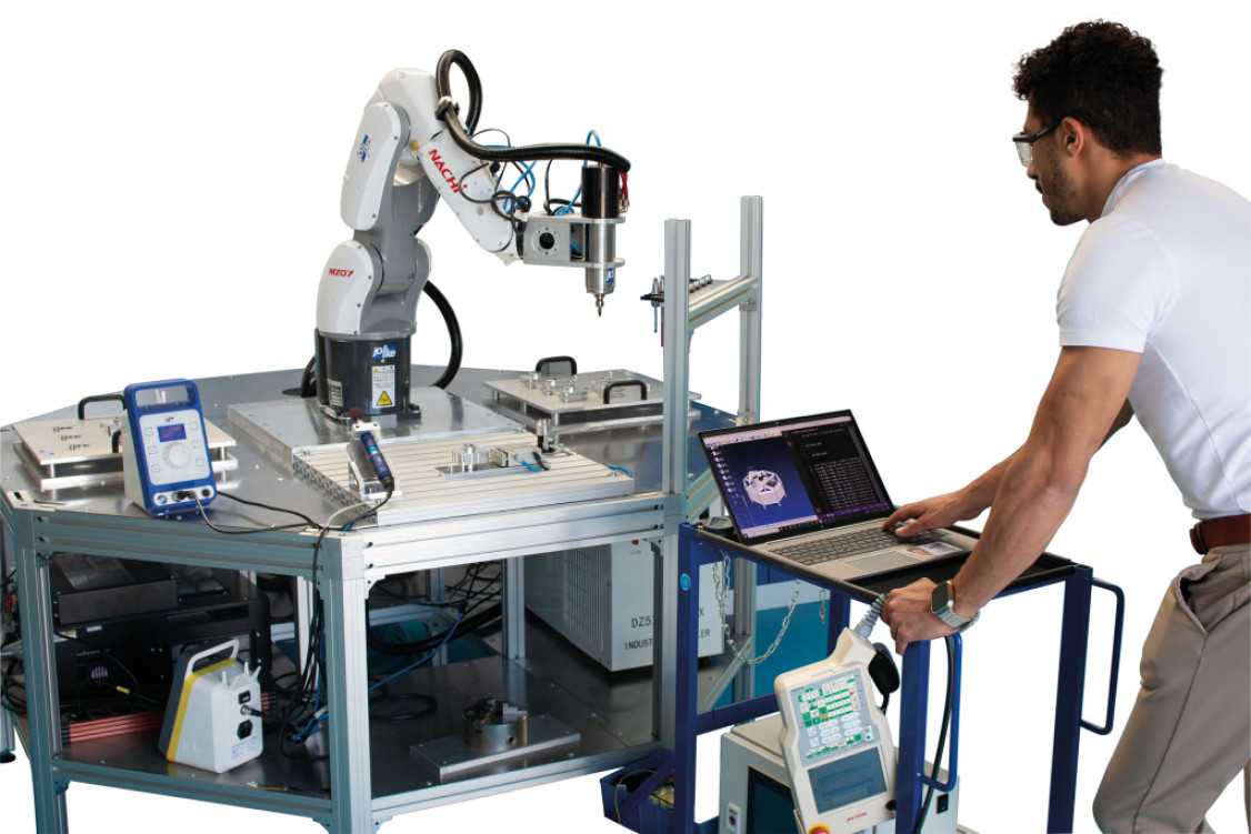 Pressefoto_ENESKArobotics_Anwendung_WEB