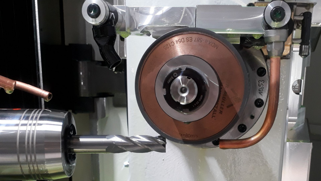 csm_grindinghub-fachbeitrag-06-schleiftechnik-community-ifw-nutentiefschliff_88fb8dba95