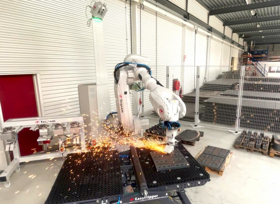 Teqram EasyGrinder 2