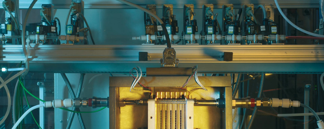 140_Kunststoffe-Brennstoffzelle_stage