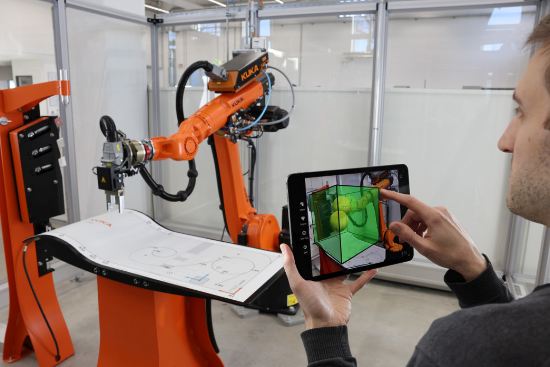 KUKA_MixedReality_300_dpi_Press _3__WEB