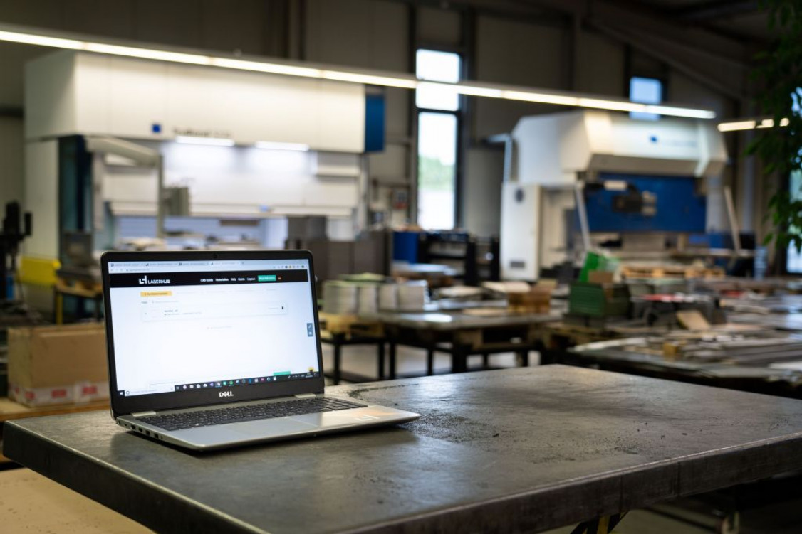 Laserhub_Computer_druckfähig_WEB