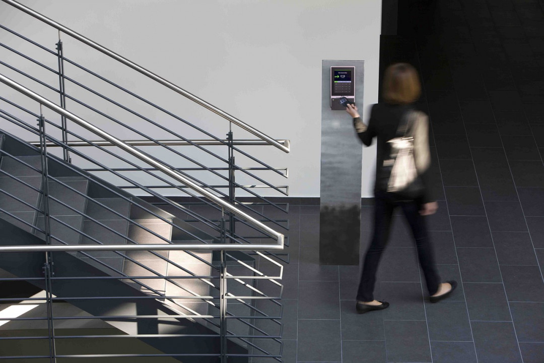 zeiterfassungsgerat-4455758_1280_Susanne Plank