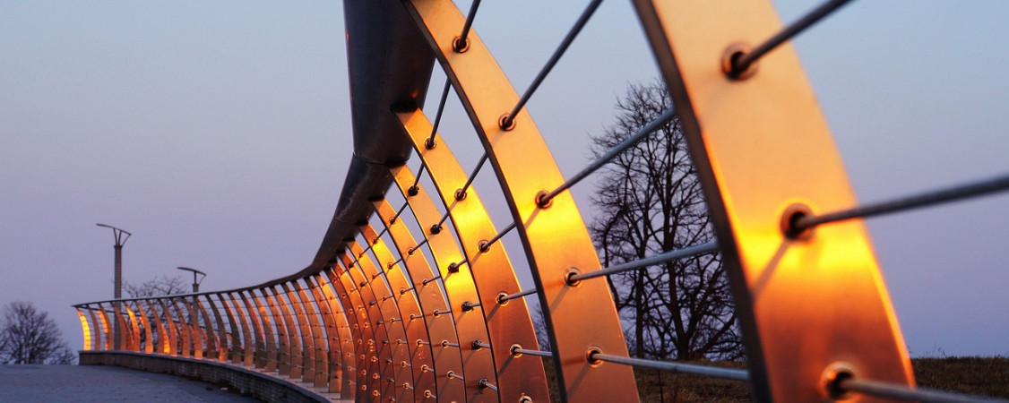 railing-4936751_1280_ Andrey_and_Olesya