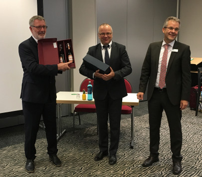 PM_FV_2-2019_Ehrung_Schmitz_gr