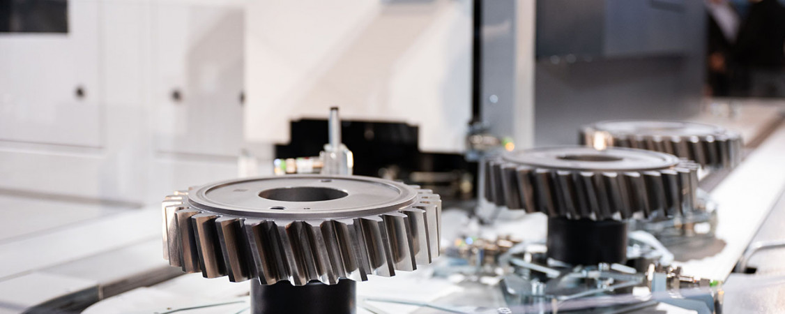bild_landingpage_maschinenbau_zahnrad_EMO 2023_437-min _002_