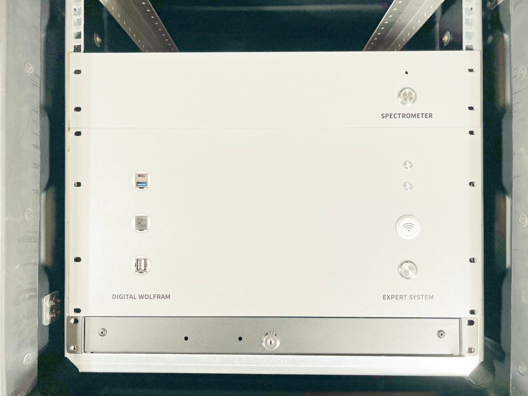 Spektrometer im Rack