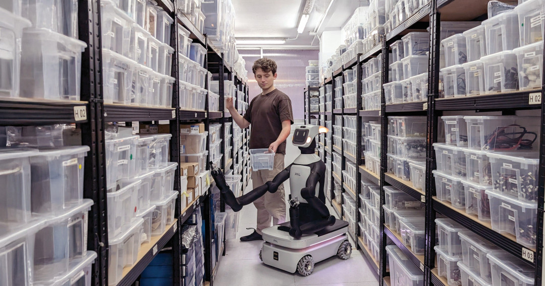 PAL_Robotics_-_Tiago_Header