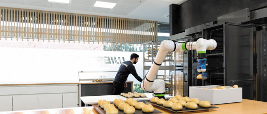 Candidate-2_CRX-10iA_Bakery_Packing