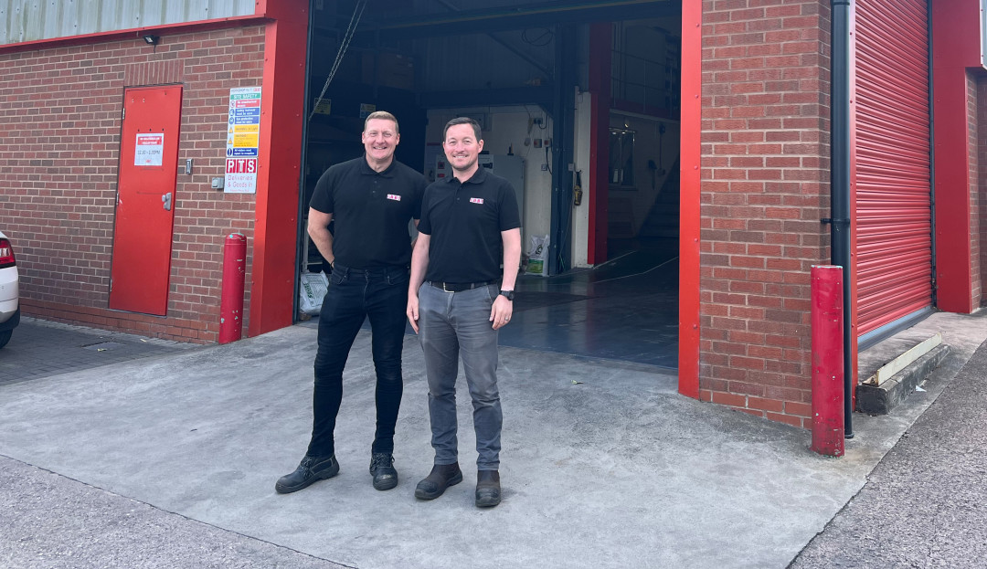 Ed Roe and Steve Baldwin at PTS Group cropped