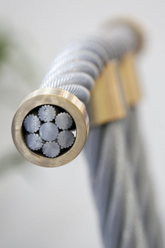 wiretube16_MK10968_600x900