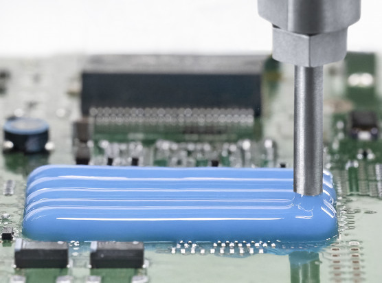 Wevo’s 2K silicone adhesive enables efficient production with adjustable pot life and curing.