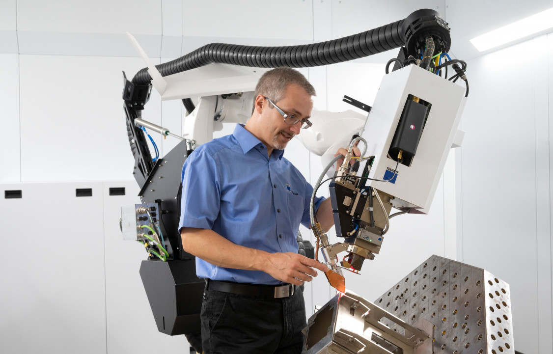 Big RGB-Bright_Light_Scan_4