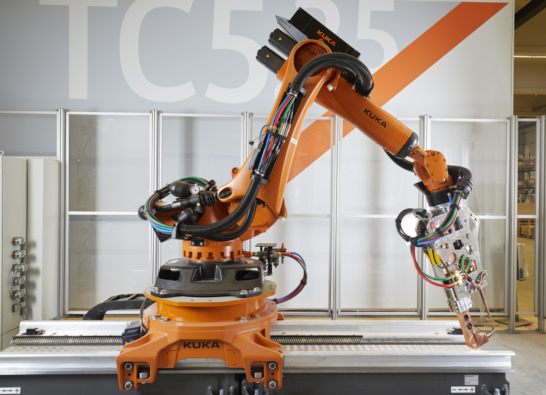 kuka-techcenter-ready2-weld-spot-0217-6