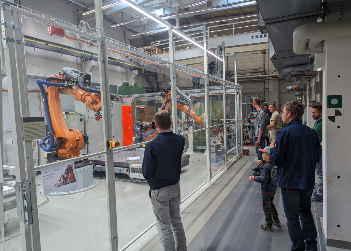 Rundgang in den Laboren der Hochschule für Technik und Wirtschaft Dresden (HTWD) - ©  G. Göbel