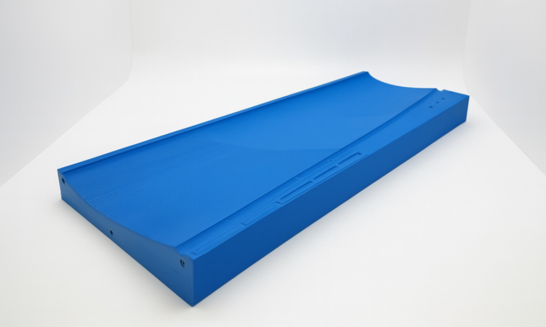 This Ureol mold for laying the CFRP fabric for a flying wing drone was manufactured with maximum efficiency using the Blockbuster, a roughing and finishing tool for plastic block materials. - © Hufschmied Zerspanungssysteme GmbH