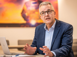 Dipl.-Ing. Jens Jerzembeck, Geschäftsführer der DVS Forschung