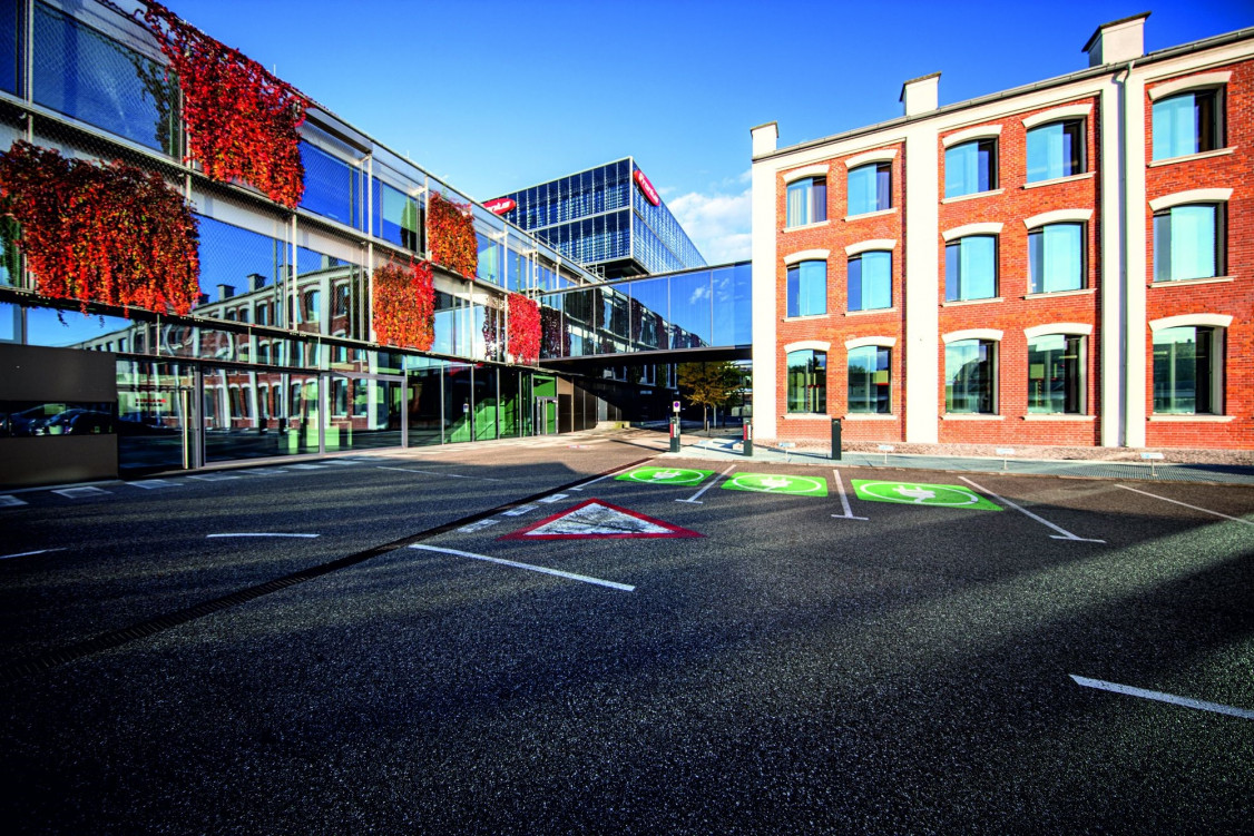 Die vier Tage der offenen Tür finden von 21. bis 24. April am Fronius Vertriebsstandort in Wels statt. - © Fronius International GmbH