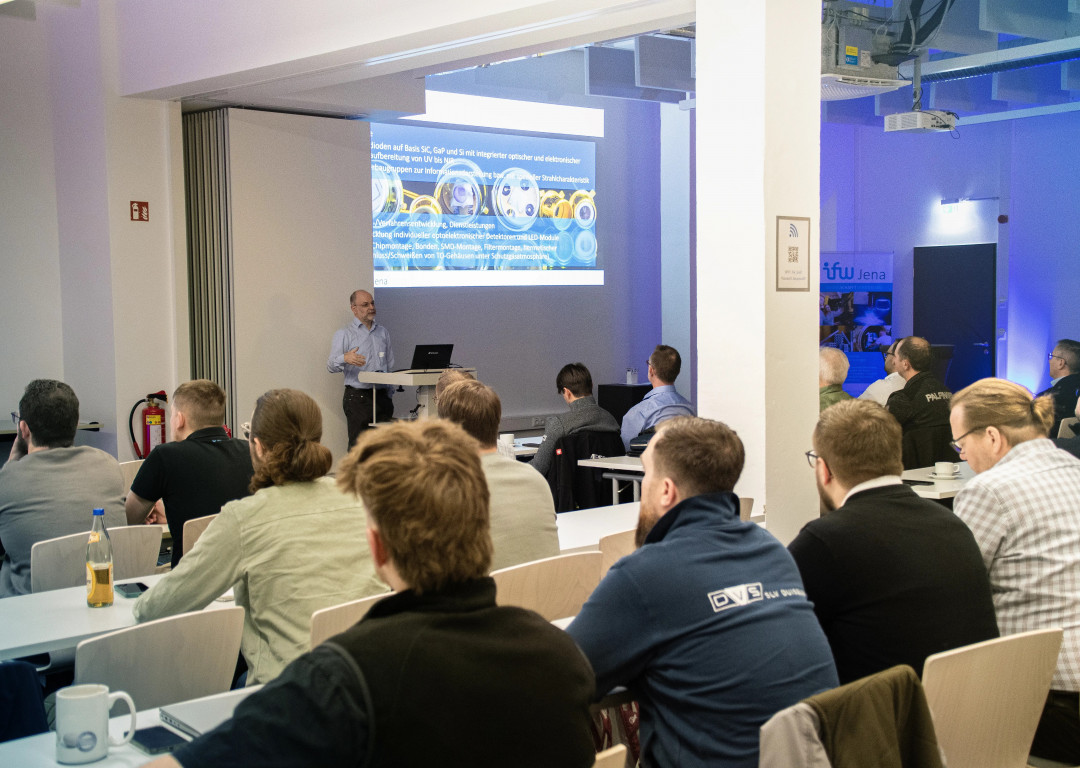 Erfahrungsaustauch am ifw Jena - © ifw Jena