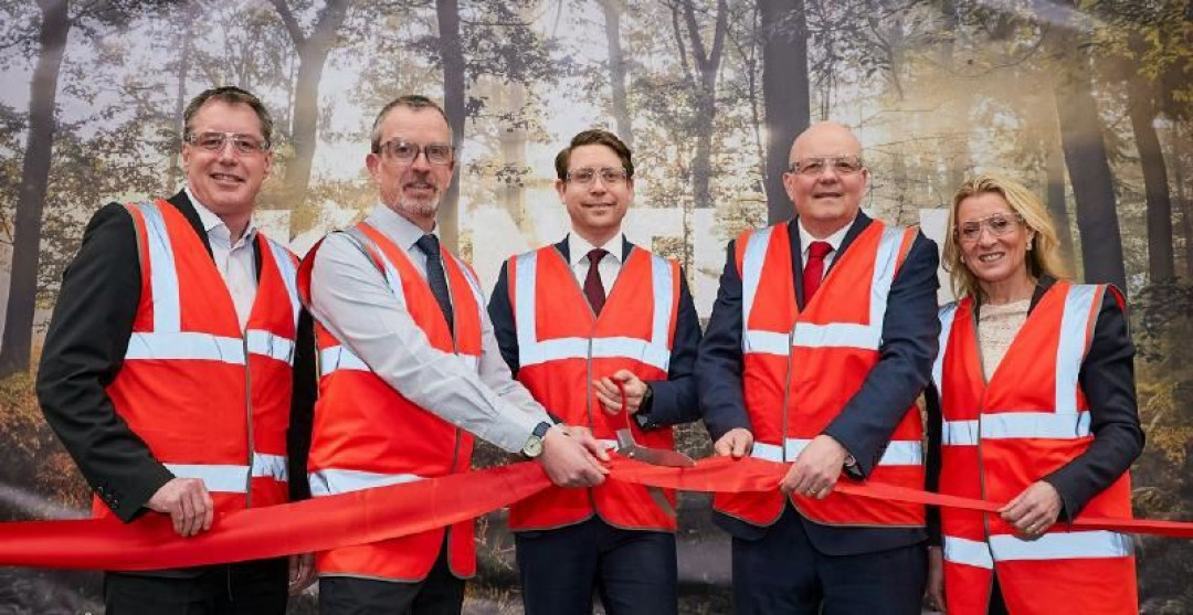 From left: Peter Lindelöv, Global Operations Manager, BU Heating Systems Kanthal, Scott Lawson, Production Unit Manager, Perth Kanthal, Robert Stål, President Kanthal, Simon Lile, President of Business Unit Heating Systems at Kanthal and Yvonne Edenholm, Press and Media Relations Manager Kanthal and Alleima - © Fraser Band