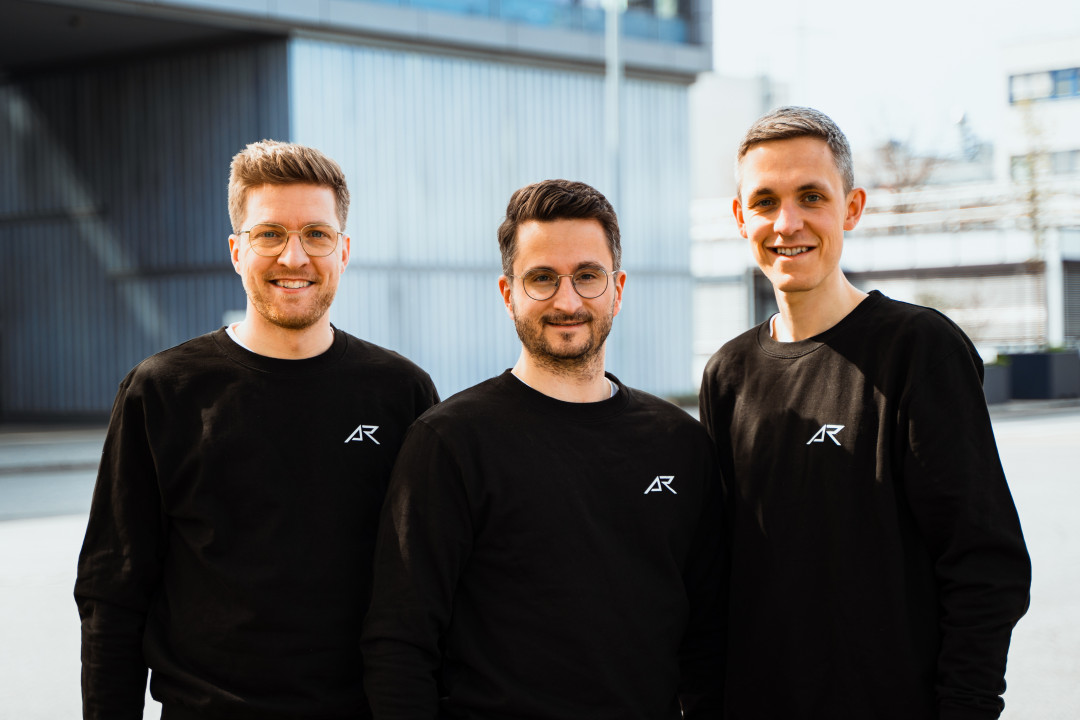 Gründerteam: v.l.n.r. Manuel Belke, Oliver Petrovic und Christoph Susen - © Athenyx Robotics GmbH