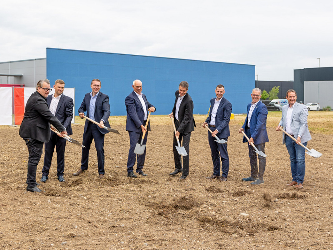 Spatenstich - © Laserline GmbH