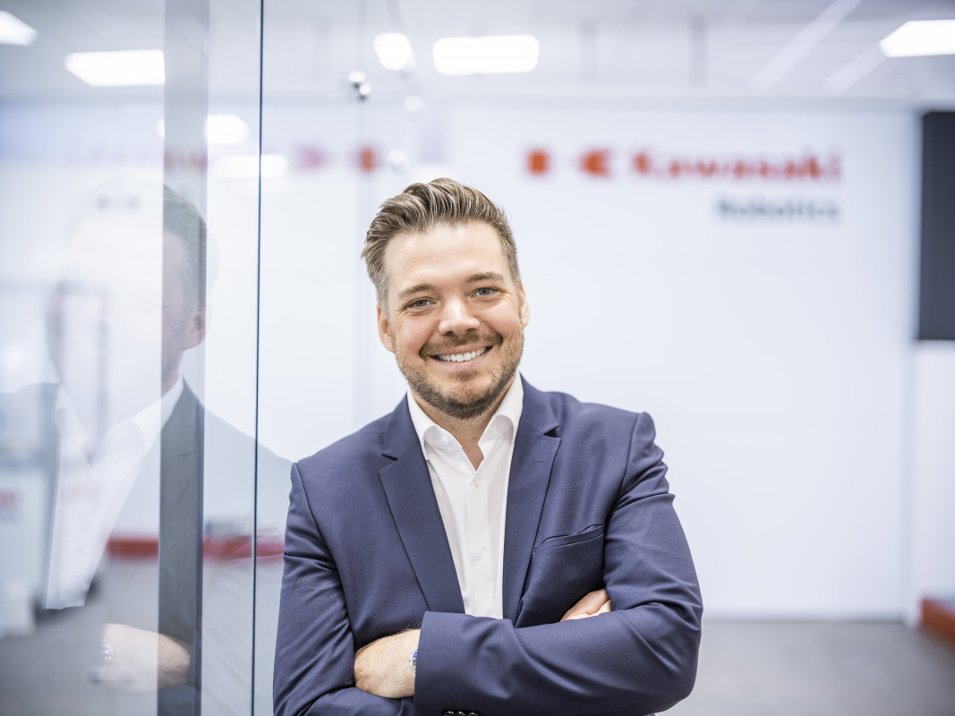 Lukas Nagel neuer Head of Sales EMEA bei Kawasaki Robotics - © Kawasaki Robotics
