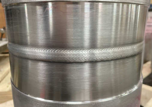 forceTig® combines the precision of TIG welding with the efficiency and cost-effectiveness of plasma or laser processes. This leads to deep penetration and very high weld seam quality. / © EWM/ Langfields