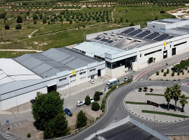 Der Standort von Polypres Mediterráneo S.L. in Spanien: Mit der Übernahme stärkt Röchling Industrial seine Marktposition im Bereich thermoplastischer Pressplatten und baut seine europäische Präsenz weiter aus.