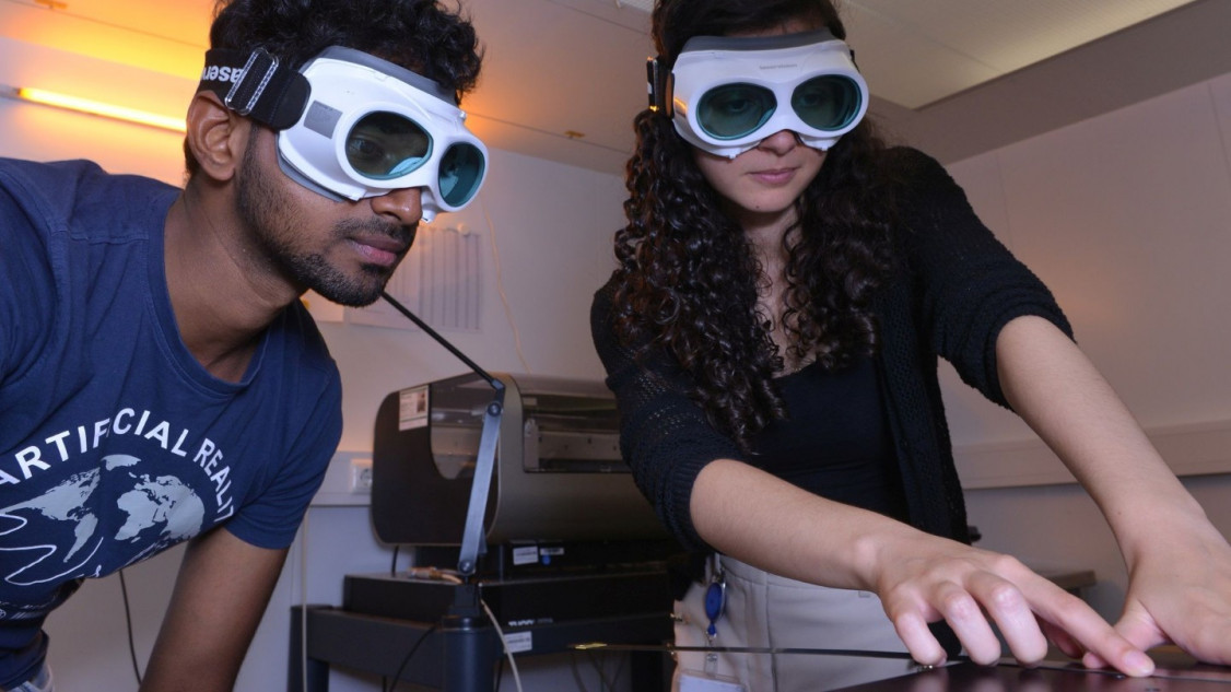 Im Hydrogen Lab des Fraunhofer ILT entstehen in Zusammenarbeit mit Projektpartnern und Unternehmen laserbasierte Fertigungsverfahren für die Wasserstofftechnologie. Die Infrastruktur ermöglicht es, sowohl einzelne Prozessschritte als auch komplette Fertigungsketten unter realistischen Bedingungen zu untersuchen und weiterzuentwickeln. - © Fraunhofer ILT, Aachen