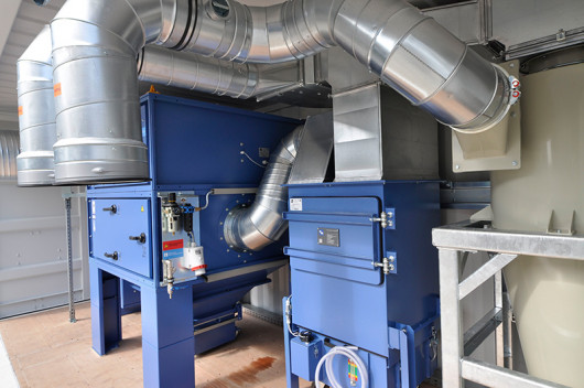 Seecontainer_Absaugung_ZPF_seitlich_klein