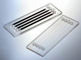 Mit dem entwickelten Fügeverfahren, bei dem ein Thulium- Faserlaser zum Einsatz kommt, lassen sich z. B. Mikrofluidikbauteile hochpräzise Schweißen.