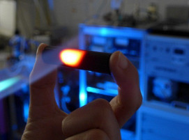 Muster aus der Entwicklung des nanoporösen Hochtemperatur-Wärmedämmstoffs .