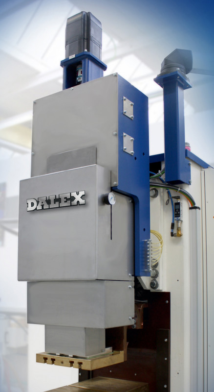 Der neue Elektro-Pneumatische Schweißantrieb von DALEX vereint durch seine schnellen und dynamischen Eigenschaften enorme Vorteile in sich und sorgt dank eines hervorragenden Nachsetzverhaltens für ausgezeichnete Schweißqualität. - © DALEX Schweißmaschinen GmbH & Co. KG